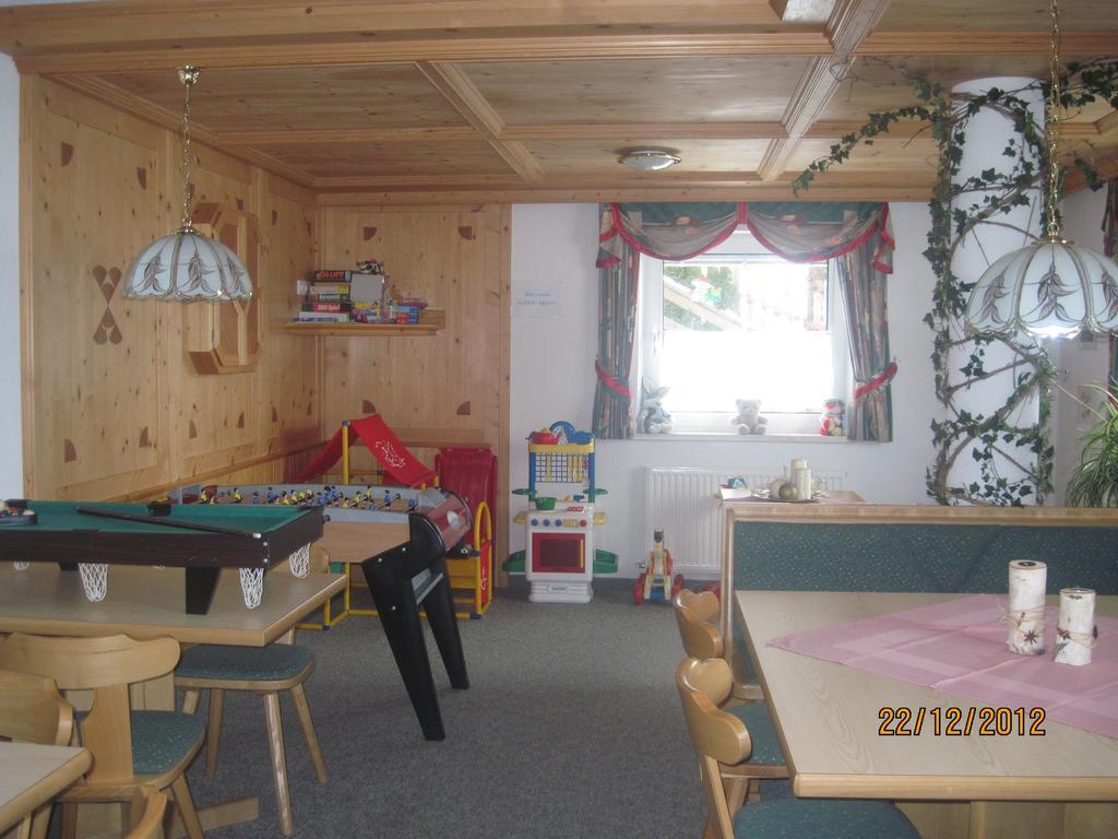 Gaestehaus Walch Фенделс Екстериор снимка