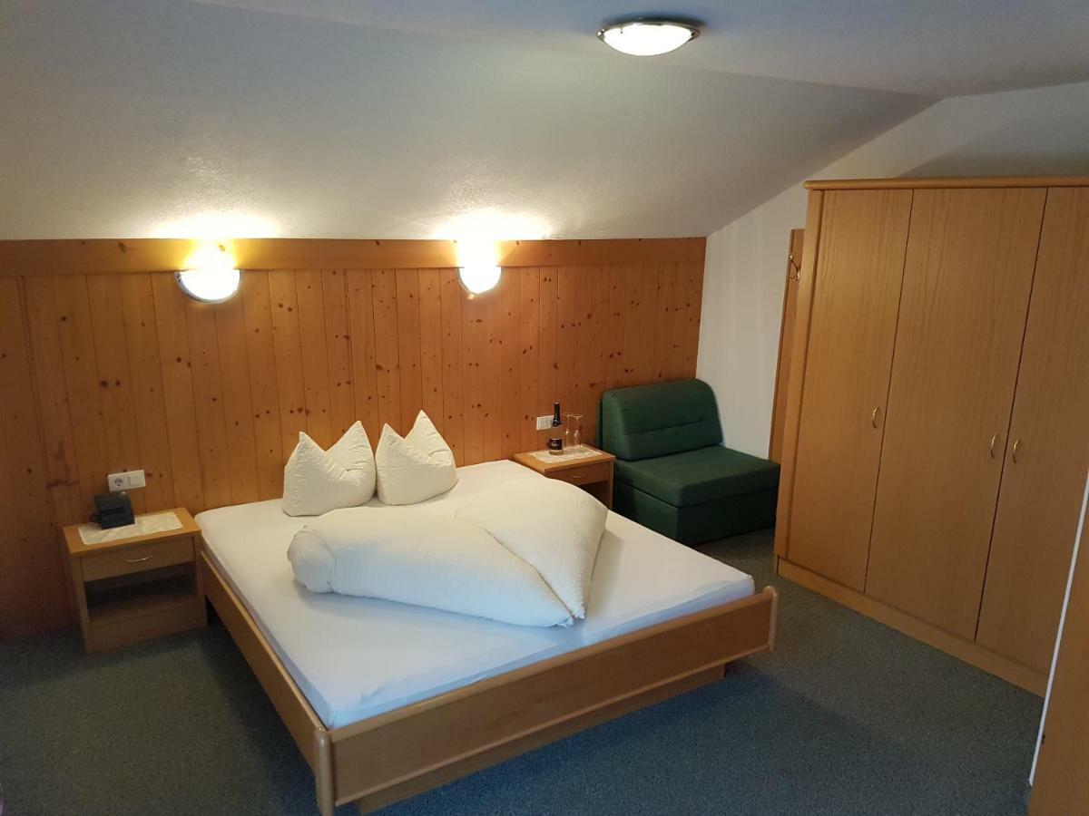 Gaestehaus Walch Фенделс Екстериор снимка