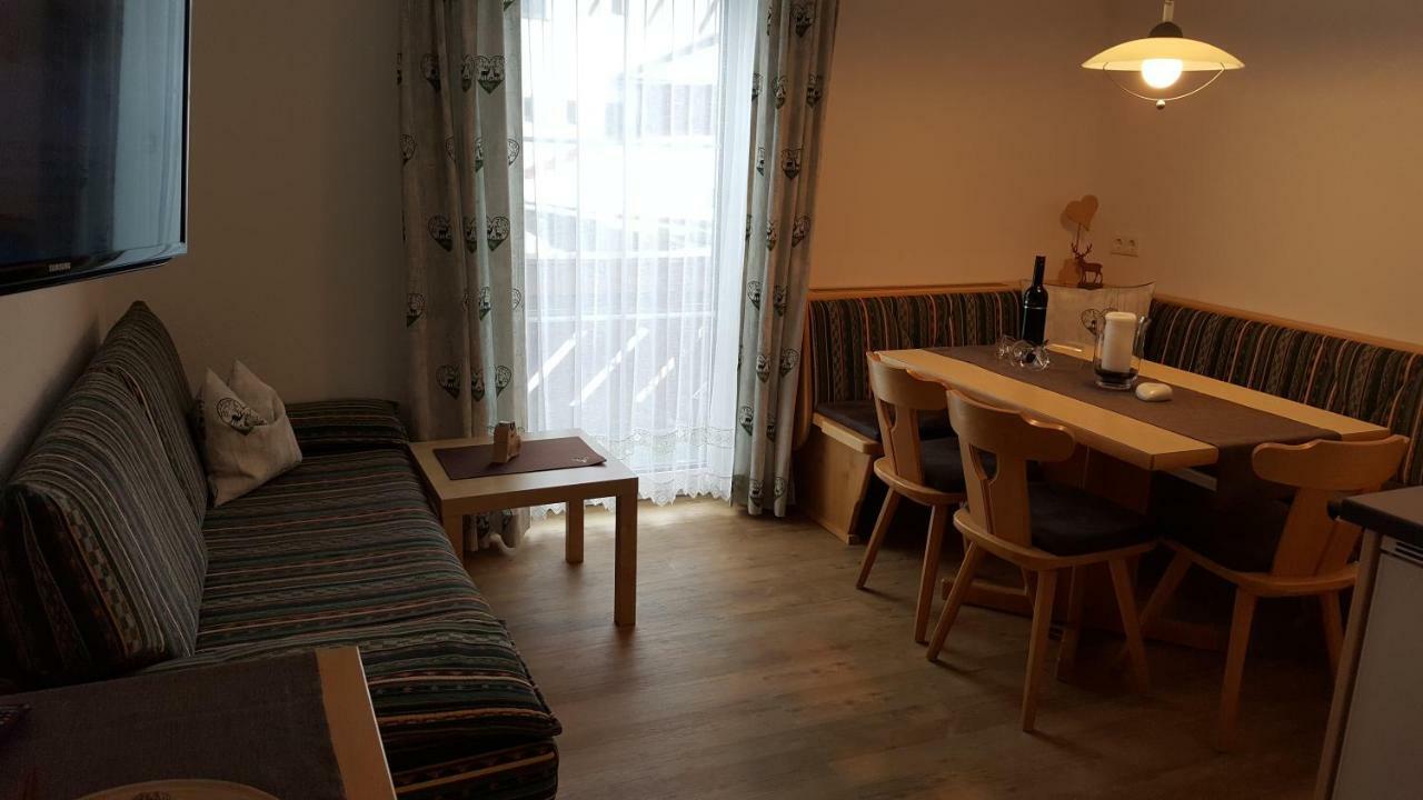 Gaestehaus Walch Фенделс Екстериор снимка